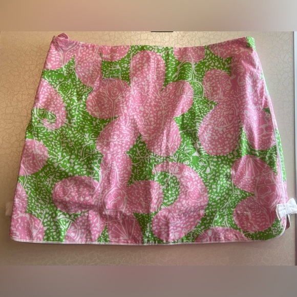 Lilly Pulitzer | ladies Cosette Skort. Size: 6. - Picture 1 of 15